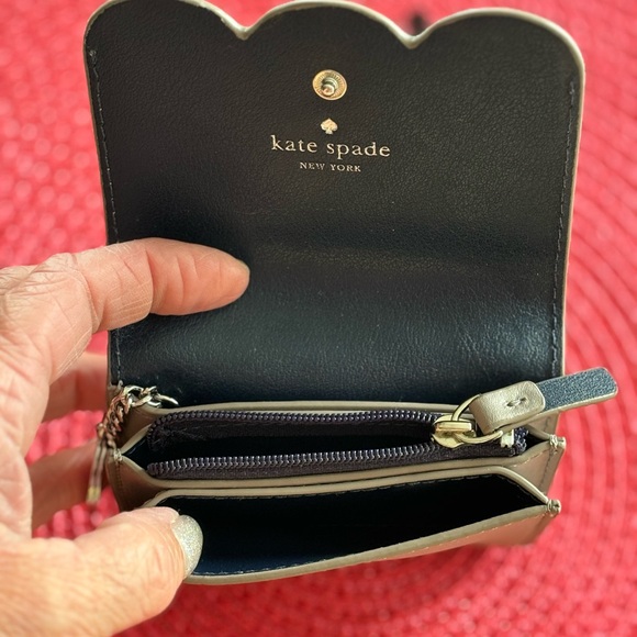 kate spade Key/Card Holder - Picture 4 of 5
